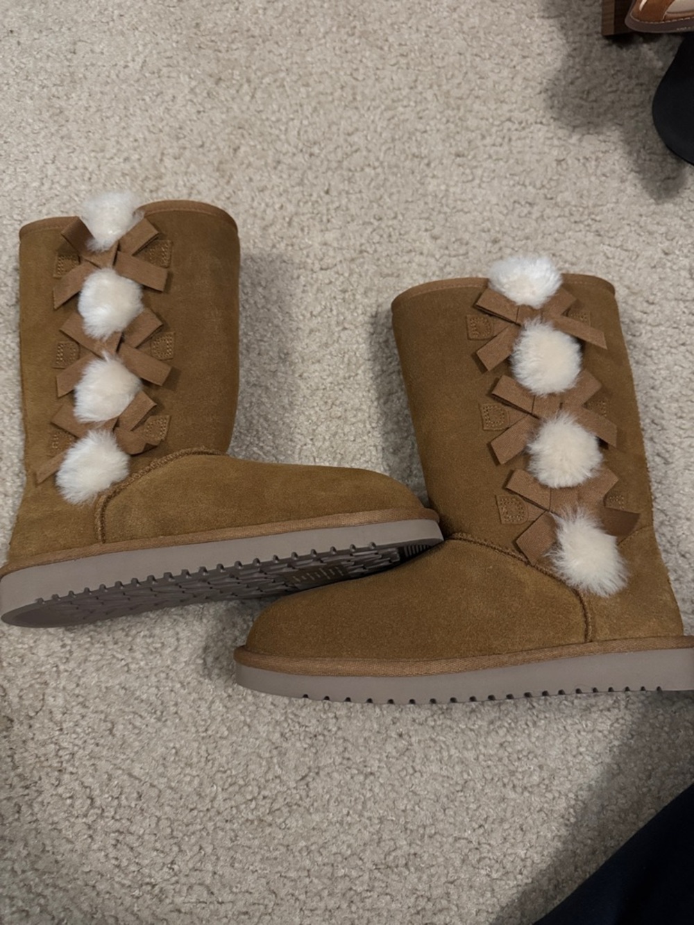 Koolaburra Chestnut Suede Pom-Pom Mid-Calf Winter Boots